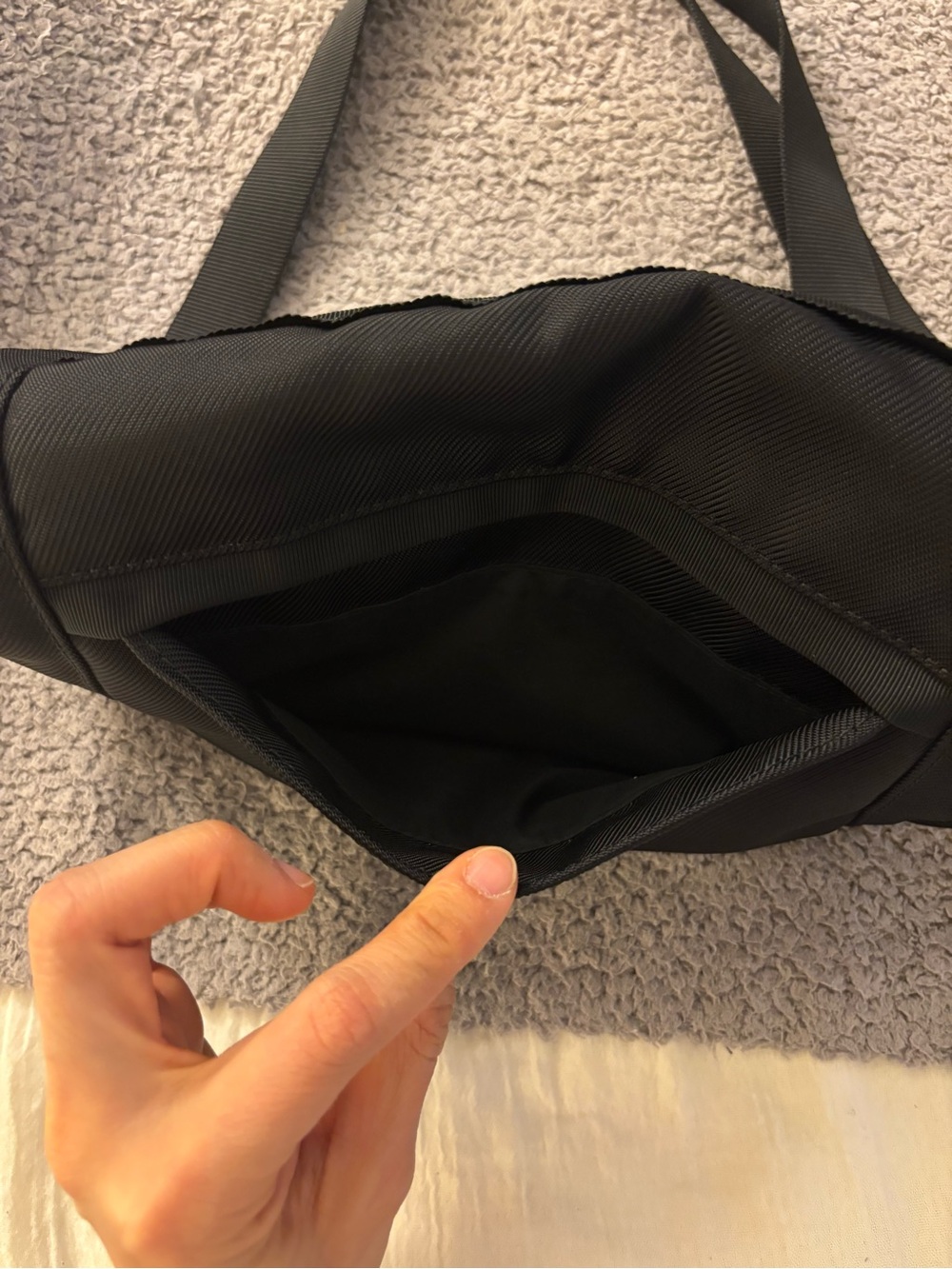 Lululemon Festival Bag 2 (original Classic version!) - Picture 6 of 10
